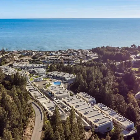 Vivi Homes - Elies House Pool, Gym, & Sea View Holiday home *