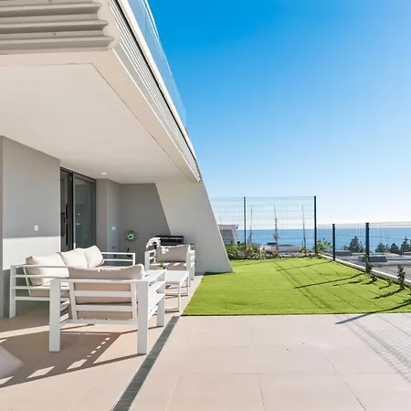 Holiday home Vivi Homes - Elies House Pool, Gym, & Sea View