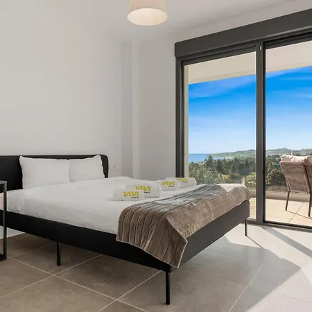 Holiday home Vivi Homes - Elies House Pool, Gym, & Sea View El Faro